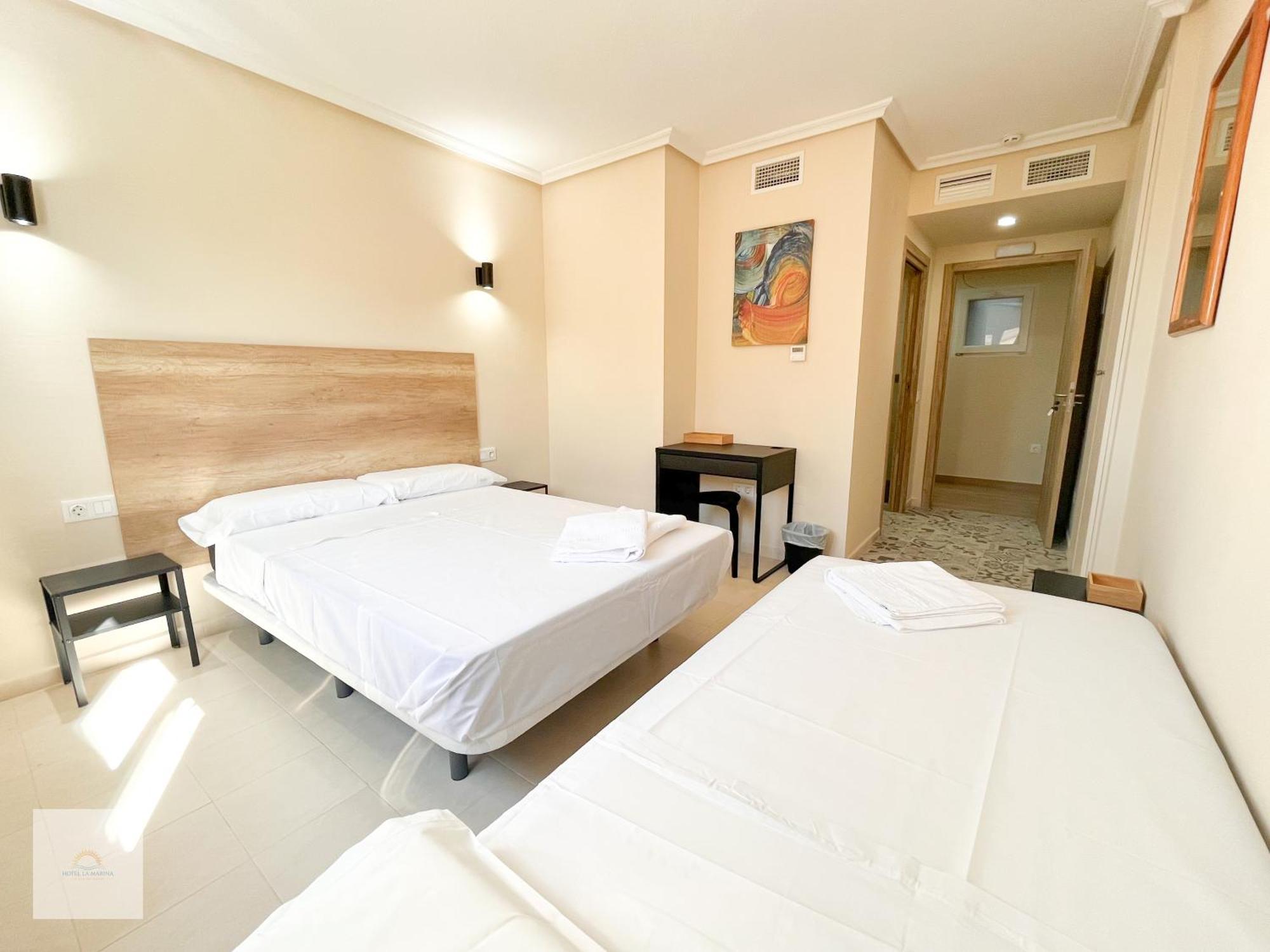 Hotel La Marina Elche Exterior photo