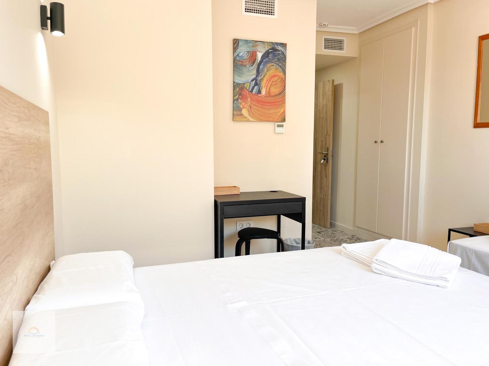 Hotel La Marina Elche Exterior photo