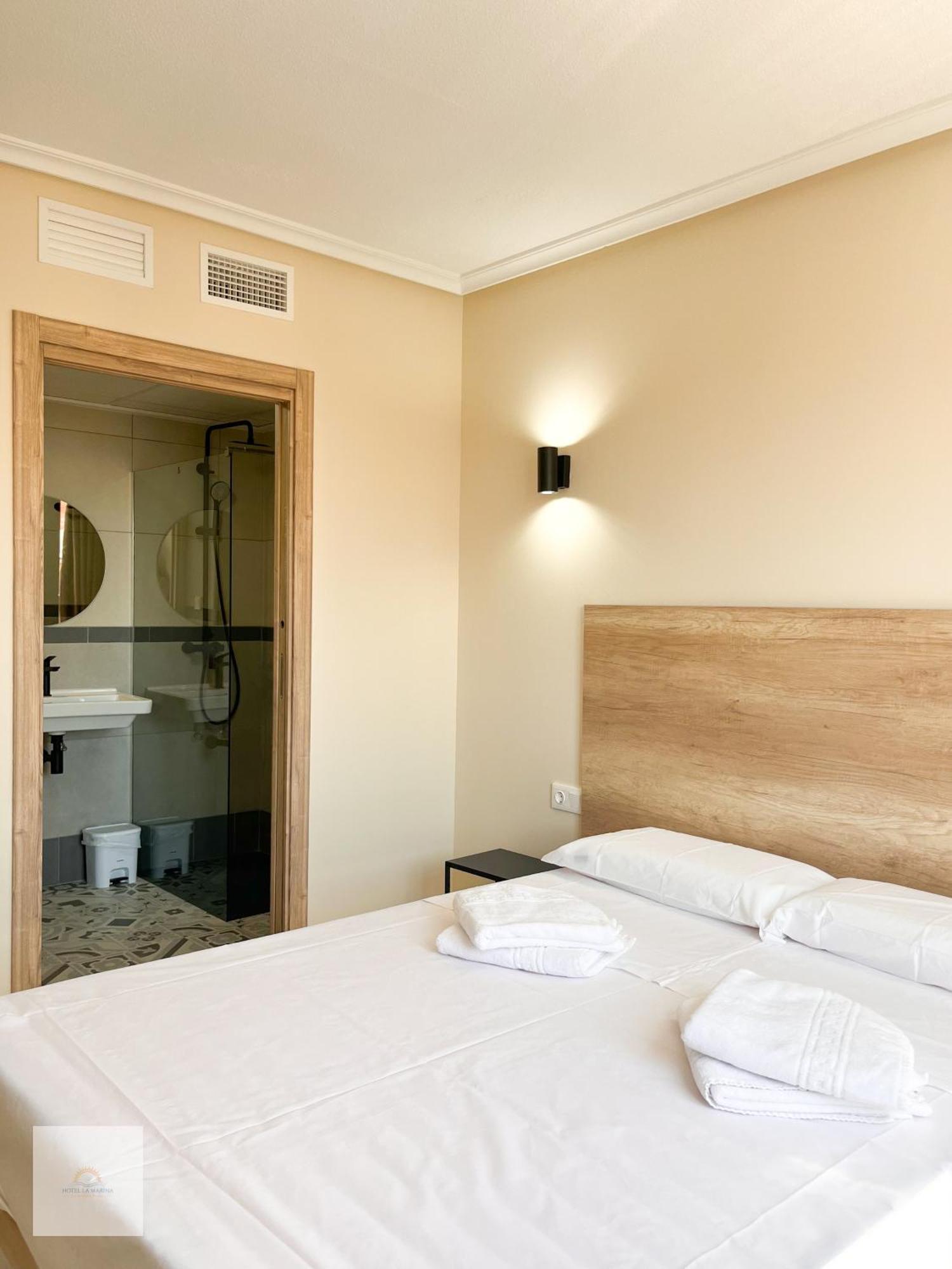 Hotel La Marina Elche Exterior photo