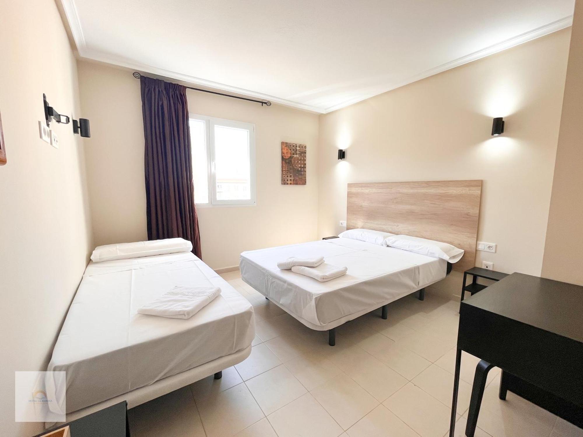 Hotel La Marina Elche Exterior photo